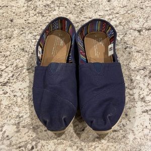 Toms Navy